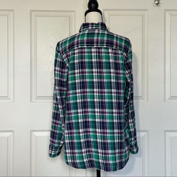 Gap The Fitted Boyfriend Plaid Flannel Button Up Shirt, Medium - Picture 3 of 13